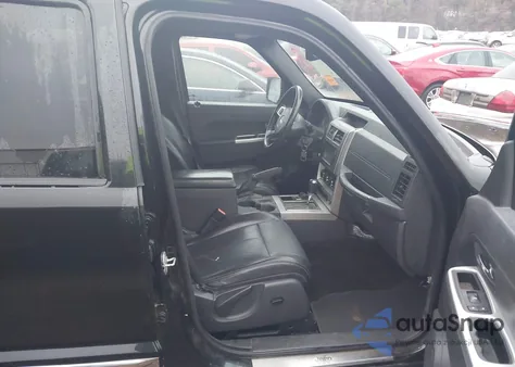 2010 Jeep Liberty Limited z USA, uszkodzony, nr VIN 1J4PN5GK3AW128293